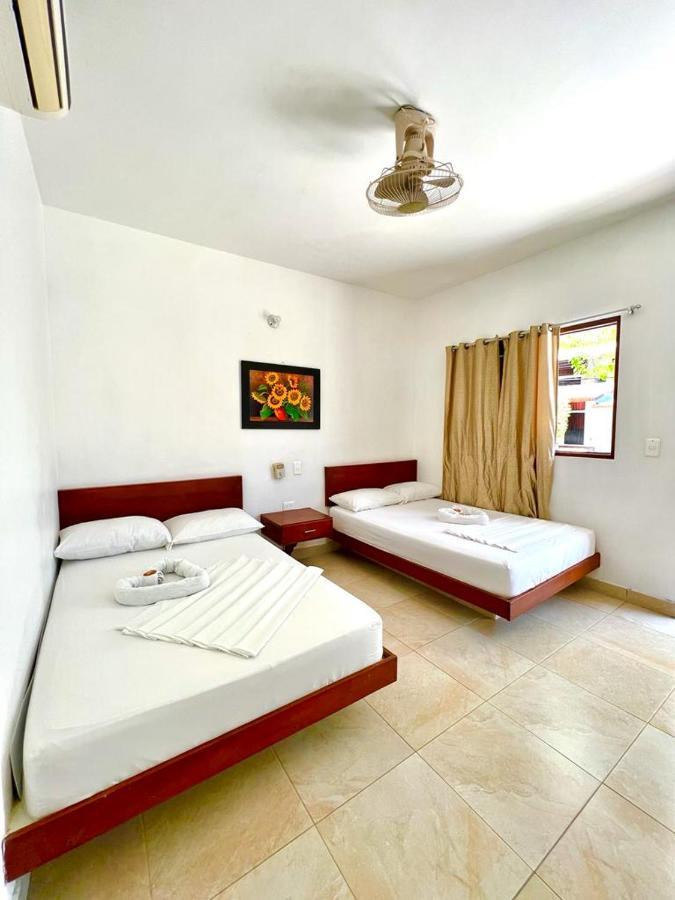 Hotel Paraiso Plaza Puerto Triunfo Extérieur photo