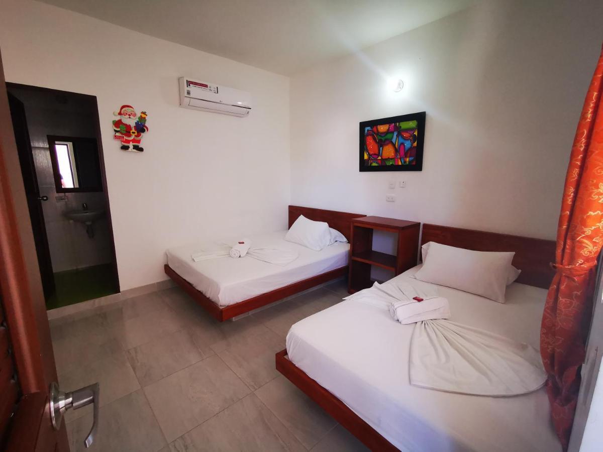 Hotel Paraiso Plaza Puerto Triunfo Extérieur photo