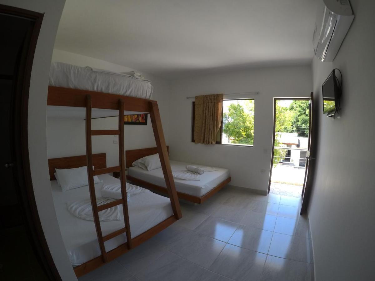 Hotel Paraiso Plaza Puerto Triunfo Extérieur photo