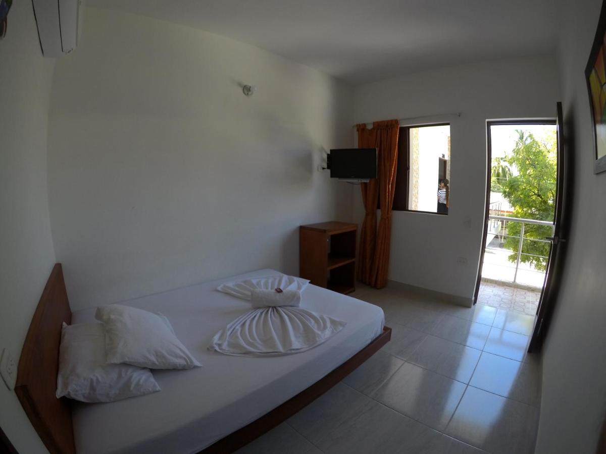 Hotel Paraiso Plaza Puerto Triunfo Extérieur photo