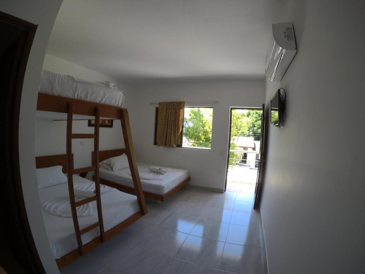 Hotel Paraiso Plaza Puerto Triunfo Extérieur photo